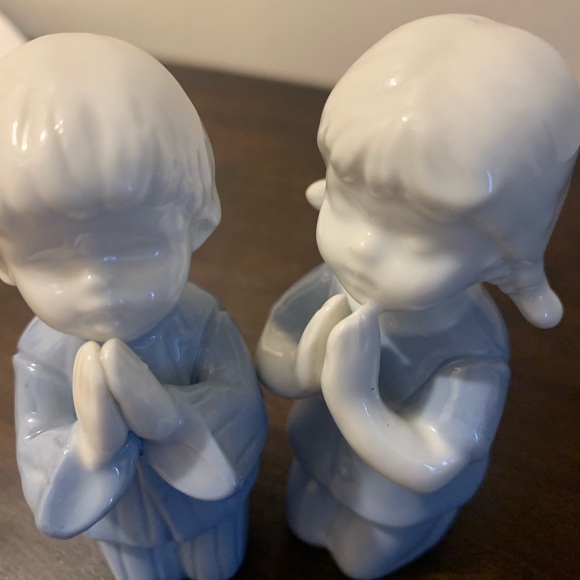 NEW: Praying boy & girl each 4” - Picture 9 of 11